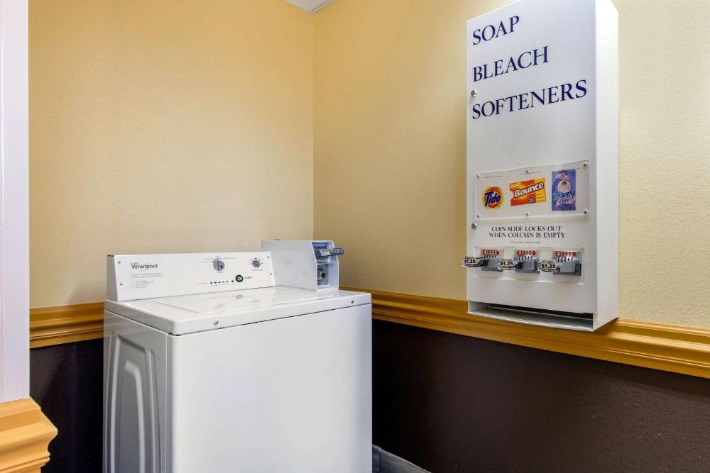 Quality Inn & Suites Montgomery East Carmichael Rd Image 16