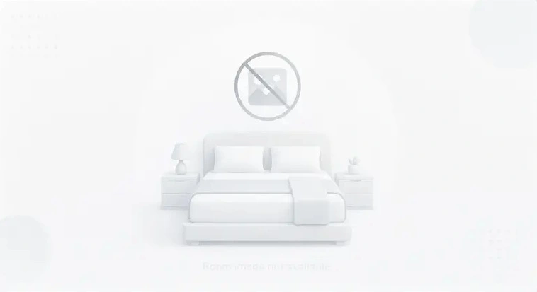 Queen Room with Two Queen Beds - Accessible/Non-Smoking 